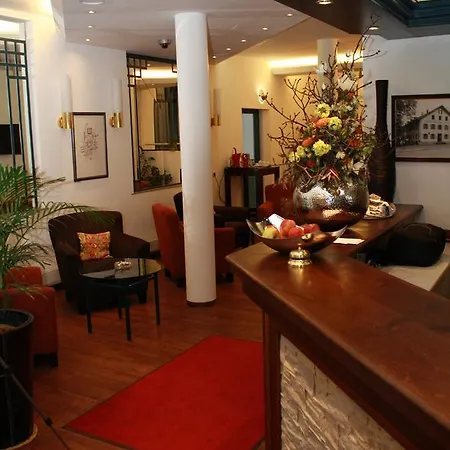 Stadthotel Berggeist 3* 펜츠베르크
